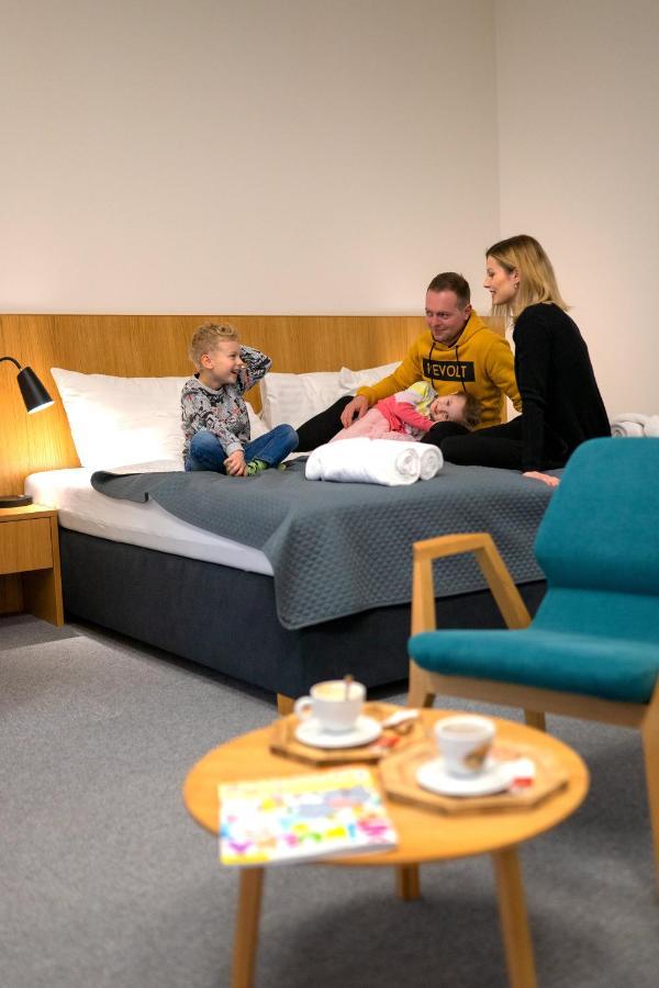 Hotel Smetanova Vsetin Ngoại thất bức ảnh